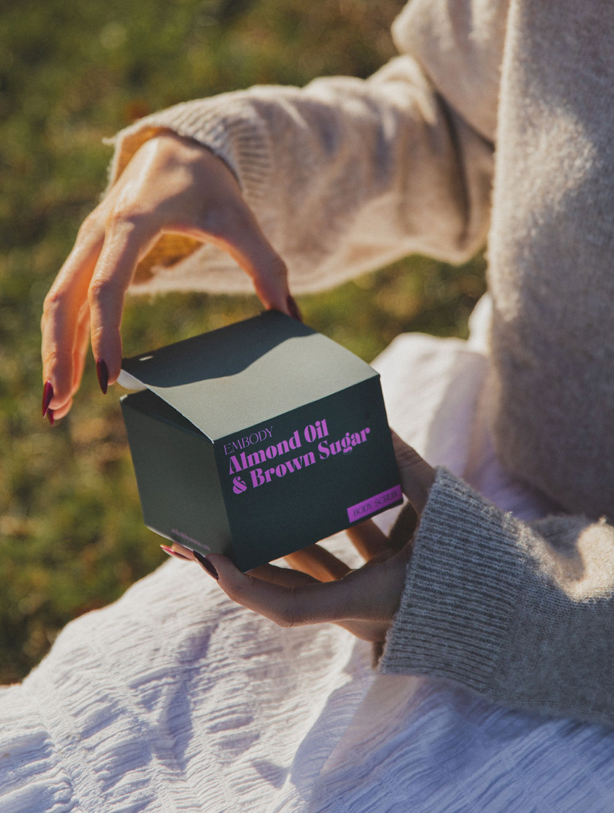 Almond Oil & Brown Sugar - Body Scrub